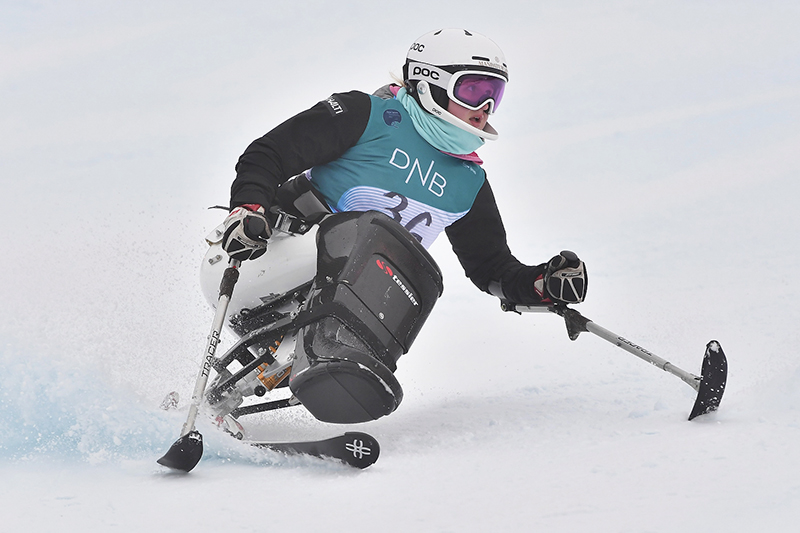 Alppihiihdon tulevaisuuden tähti Nette Kiviranta sai Paralympiarahastosta stipendin kilpa- ja harjoituskuluihin
